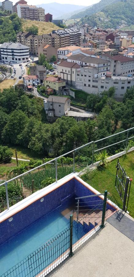 Hotel Alina Cangas De Narcea Exterior photo
